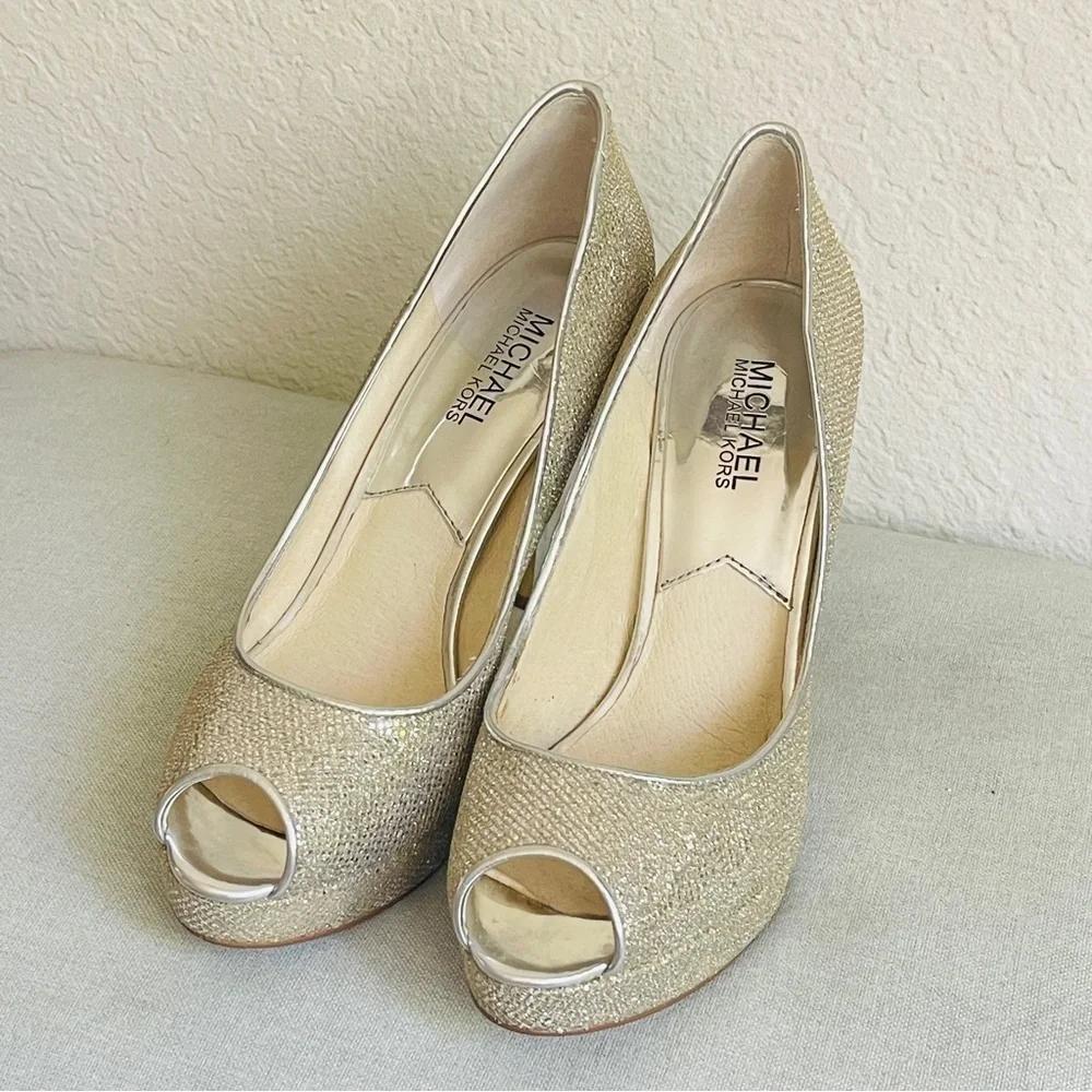 Michael Kors MK Women’s Silver Glitter Peep Toe Heels Shoes Size 7.5M - Picture 2 of 12